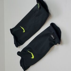 Nike elbow sleeves